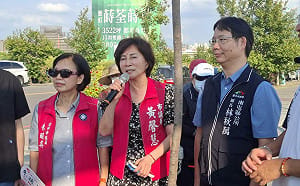 黃馨慧廖偉翔聯手爭取 樂田公園防曬升級 陽光公廁今年底完工