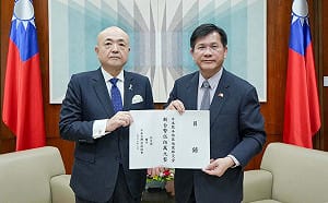 熊本地震》林佳龍代表政府捐贈500萬 片山和之：台灣總第一個伸出援手