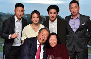 5566小刀、台玻千金驚傳14年婚姻破裂！本人親證實：已經分開了一段時間