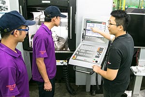 蔡明芳觀點》大企業也敢低於最低工資？ 違法低薪恐拖累台灣產業！