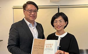 兩強合體！林右昌返台見蘇巧慧 分享8年市長經驗「這句話」相贈