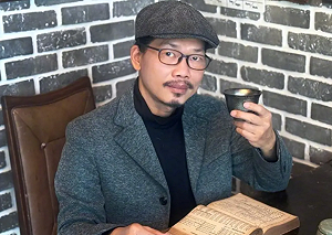 「周杰倫御用作詞人」方文山遭爆長期出軌！助理急發聲回應了