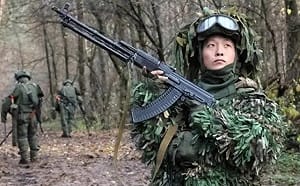 (影) 北韓大軍殺進俄烏戰場？最高恐達5萬人 俄砸12億盧布在「這裡」建訓練場