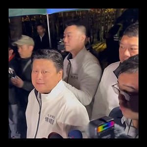 韓國瑜逼開麥！林沛祥認「簽字無法代表黨團」他諷：就是傅崐萁旁邊撐傘小弟