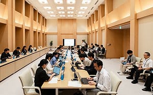 BBC打臉蘭德報告! 揭日本僅8.4%勞工會用AI 已遠遠落在美、英後面