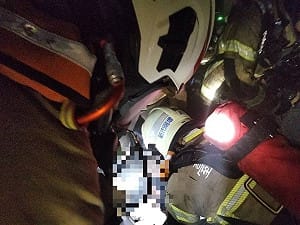 台南善化區民宅火警　男子獲救送醫