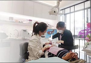 爆料與趙建銘離婚！陳幸妤照常看診 網湧入評論打氣：辛苦了
