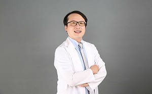 跨域結合生命科學與AI  東海博士醫士鄭諭聰挑戰心血管重症極限