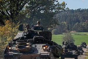 美軍裝甲旅慘遭「團滅」！參與德國軍演 被烏軍無人機整個圍剿