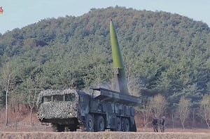 直擊六千公里外鐵路! 烏軍炸毀西伯利亞列車 傳運俄北韓 KN飛彈報銷了
