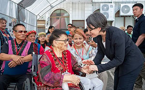 花蓮「手榴彈事件」紀念銘碑揭牌  蕭美琴盼讓轉型正義真正走進部落