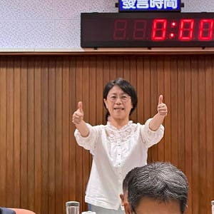 轟翁曉玲癱瘓國家囂張嘴臉！綠委：嘴巴愛中國、家人去日本、回頭砍台灣