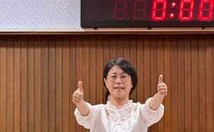 轟翁曉玲癱瘓國家囂張嘴臉！綠委：嘴巴愛中國、家人去日本、回頭砍台灣