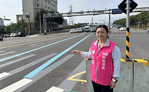 北市承德路彩色導引線愈導愈亂？她轟「黃線混戰」：引導別變誤導
