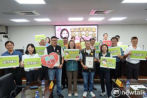 蔡筱薇攜手康黃金慈善愛心協會持續傳愛  串聯東區各校共同關壞弱勢學子