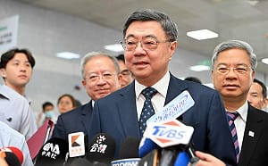 「不副署」惹惱韓國瑜   卓揆：讓違憲法案不能實現是保衛國家必要的責任