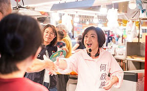 倒數百日拚換新！何欣純拋「三個願意」打造台中「三個第一」