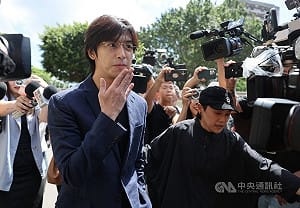 閃兵案開庭　陳柏霖、坤達認罪求緩刑