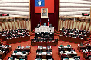 高市議會第4屆最後一次定期大會開議    康裕成：高雄的進步沒有終點