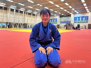 體育