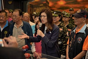 鄭麗文金門喊話賴清德：八二三面對這麼多亡魂「做一天真正的中華民國總統」