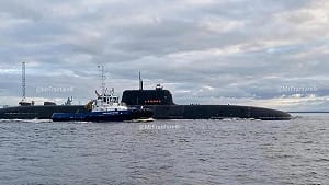 潛地1,000米、時速100節！俄「末日魚雷載具」首度出海海試