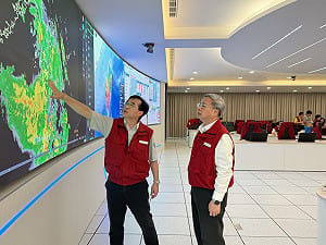 豪雨成災 龔明鑫指示應變小組：全力支援地方需求 縮小災害範圍並加速退水