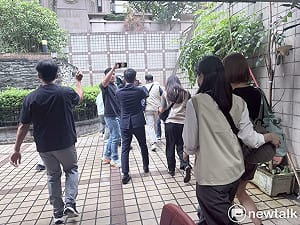 快訊》陳雪生涉貪國會辦公室遭搜索5小時　1男1女、4箱證物被帶走（更新）
