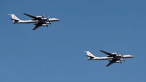 秀肌肉反制日本靠攏北約與再軍事化  俄Tu-142反潛機千島群島周邊實際投彈