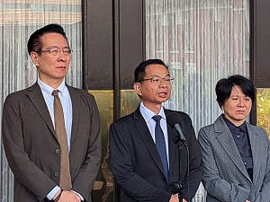 公投票合併印製挨批「餿主意」　民眾黨嗆游盈隆專業傲慢、政治操作