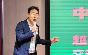 連假塞爆惹民怨 國民黨要陳世凱公開道歉