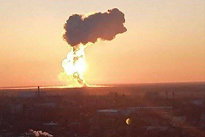 (影) CIA局長才走 俄烏猛烈互轟! 烏擊恩格斯空軍基地、俄狂轟基輔物流中心