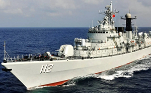 服役32年！中國海軍「中華第一艦」052型哈爾濱號28日青島除役