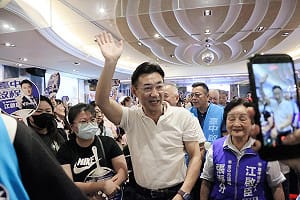 (影)江啟臣假日趕場造勢 端出科技救災、青年留鄉政見