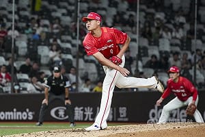 永田颯太郎用台語「兄弟」相稱　李超投打對決首球就嚇到