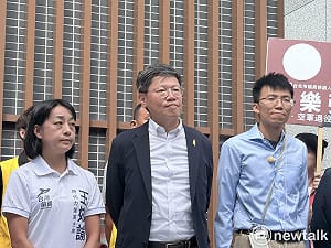 台灣前進北市6議員選將登記參選 周奕成也到場力挺