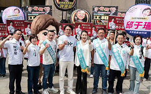 黃國昌曝多名藍委想組團挺邱臣遠　盼藍白裂痕止於竹縣、別波及他人