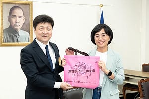 蘇巧慧接待日本東京大學訪團  就台灣民主、社會韌性與國際局勢深度交流