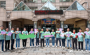 台中綠營最大陣仗！蔡其昌率「新力連線」15人登記參選市議員