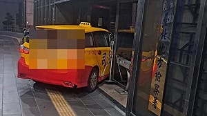 運將今晨衝撞北檢！臉書抱怨官司改判寫下「司法己死、島嶼天光」