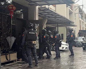 南投拘禁致死丟包醫院案  警破暴力集團逮10人送辦