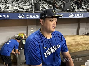 廖任磊選校草領先魔力藍很在意　篤定投球策略近況佳