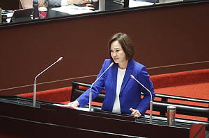 轟賴瑞隆瞎指控刪文化預算　柯志恩：選舉可以競爭、功課不能不做 