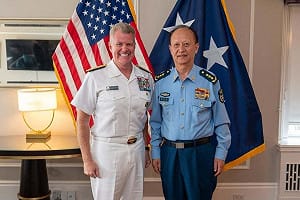 美太平洋司令會晤解放軍東部戰區司令  中媒：台灣應讀懂3信號