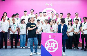小英笑揭接何欣純榮譽主委內幕：蔡其昌「威脅」不來就不做　反撂話沒當選別來見我