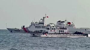 （影）中國海警一日兩度闖金門　下午改「東西分進」海巡17時驅離