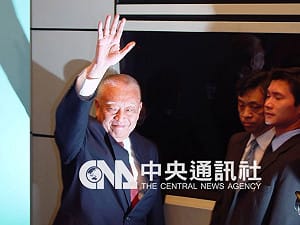 香港首任特首董建華逝世  任內因23條立法提前卸任