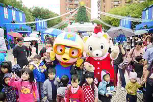 各國卡通巨星齊聚耶誕城 小朋友嗨翻！