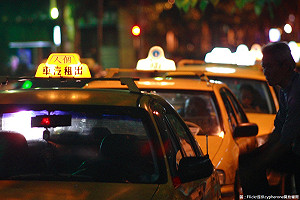 英語嘛誒通！台南百位司機獲英語認證