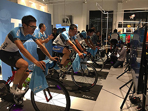 不怕壞天氣    虛擬自行車賽台灣初登場